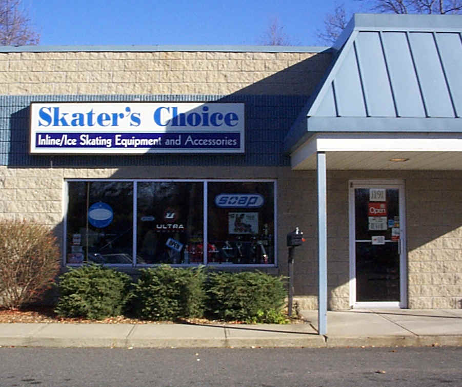 Skaters Choice Outside.jpg (305679 bytes)